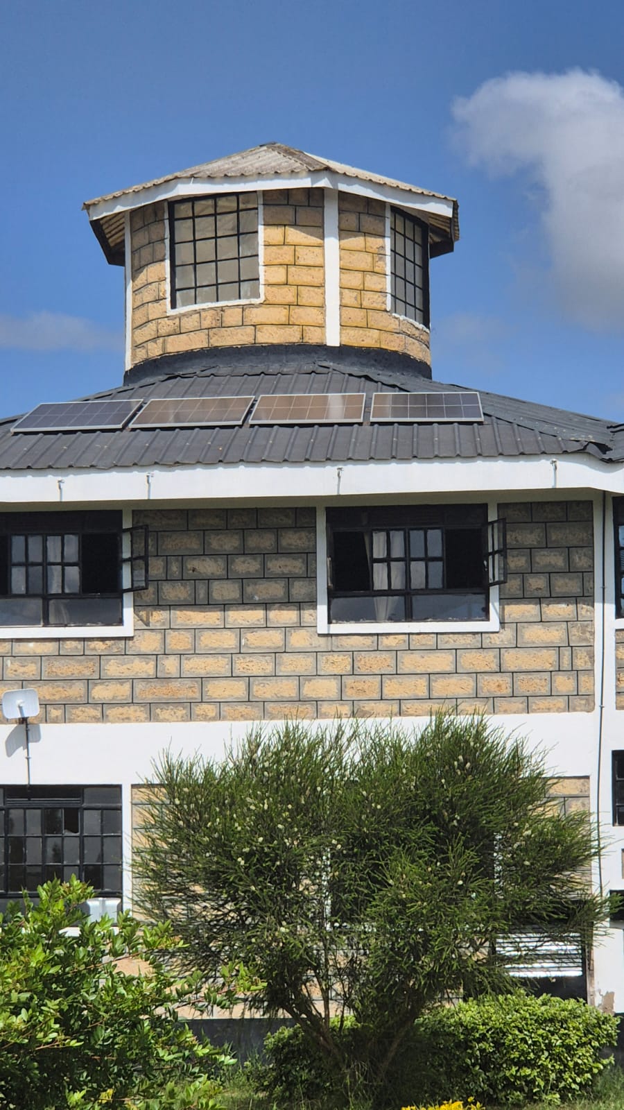 et hus med skorstein